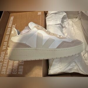 Veja V90 Cream and Tan Sneakers